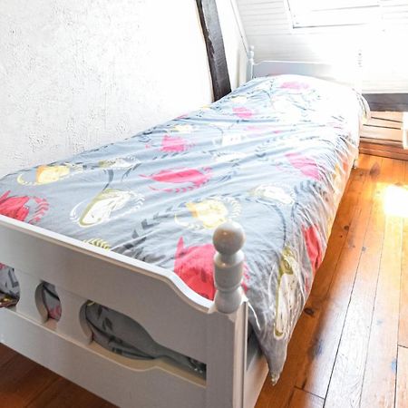 2 Bedroom Lovely Home In Marques Zewnętrze zdjęcie