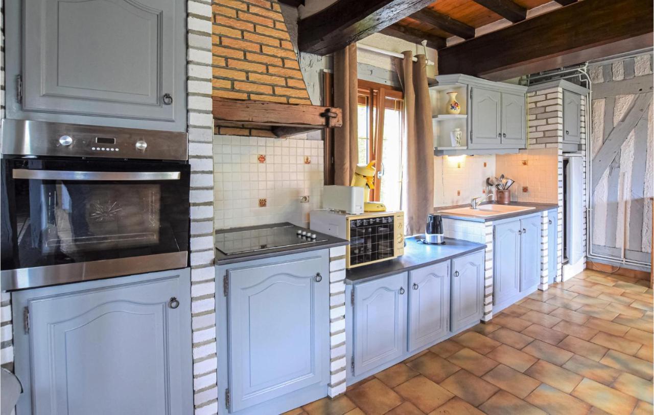 2 Bedroom Lovely Home In Marques Zewnętrze zdjęcie